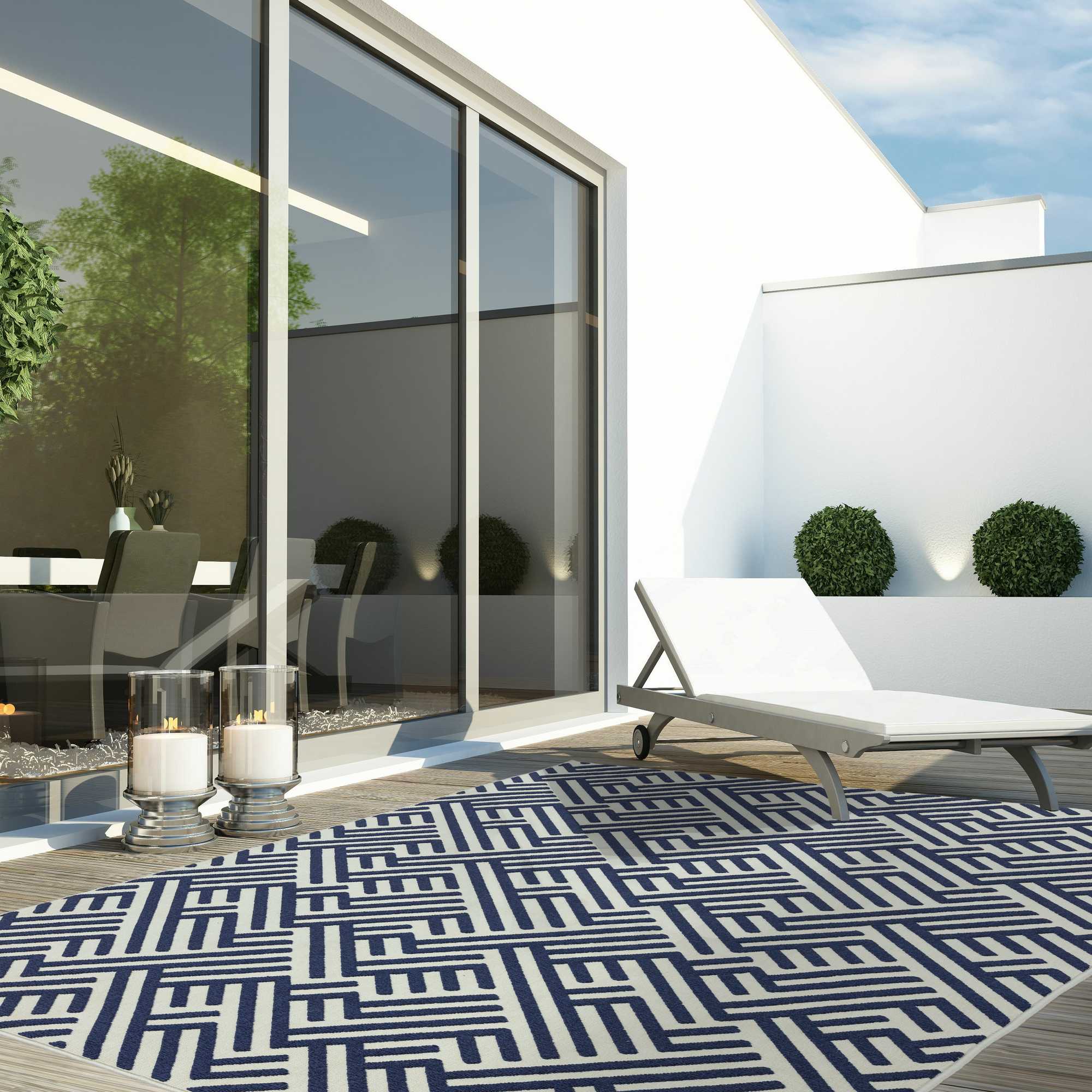 Antibes Linear Geometric Outdoor Rugs In An04 Blue White